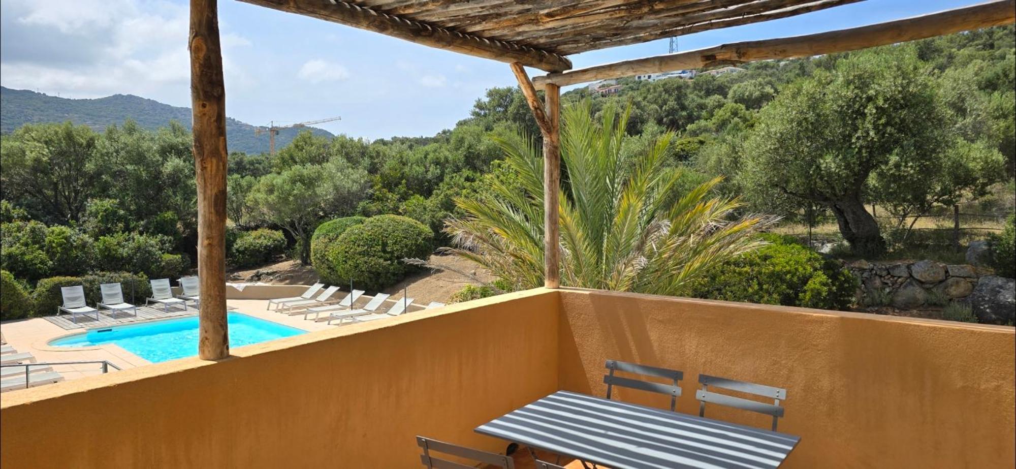 LʼÎle-Rousse Hotel Cala Di L'Oru מראה חיצוני תמונה